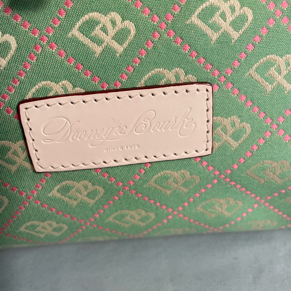 Dooney & Bourke tassel tote Mint green and pink logo canvas NWOT - Picture 2 of 9